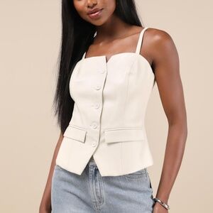 Lulus Chic Figure Cream Vegan Leather Button-front Cami Vest Top White - Size M